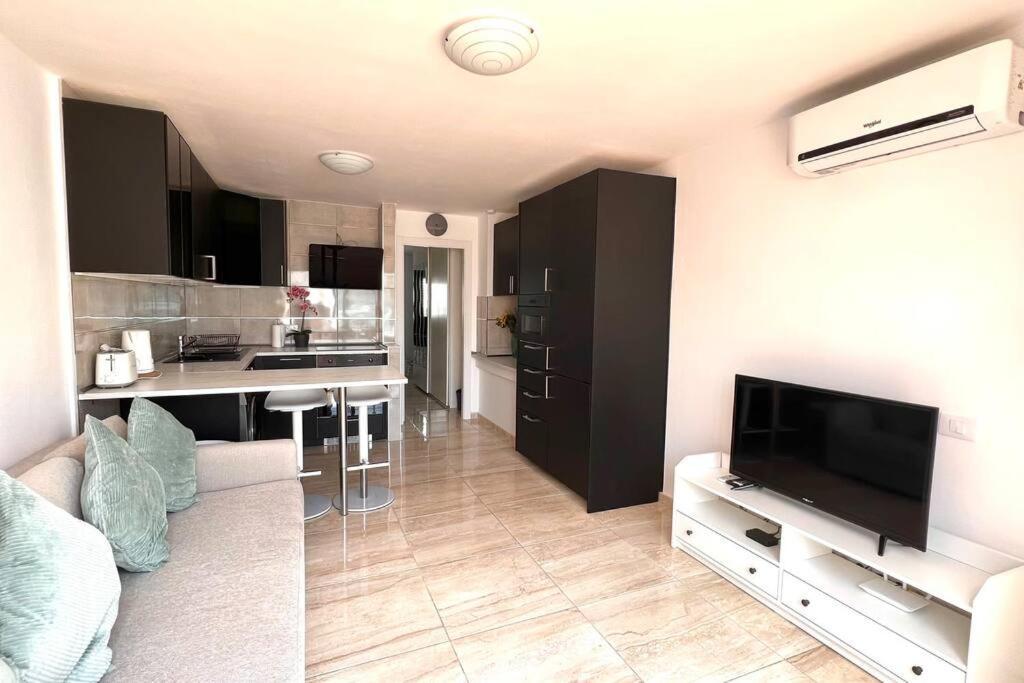 Casa Teddy - Central And Modern One Bedroom Apartment 蒂亚斯 外观 照片